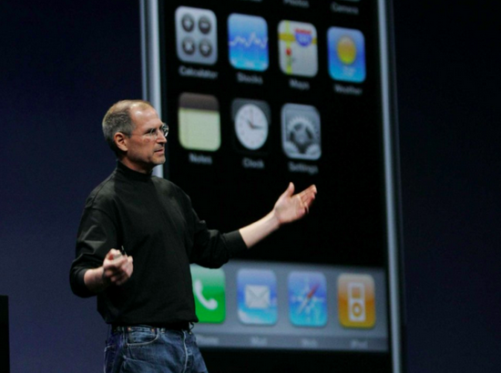 8年前 首款iPhone现在看来有些可怕