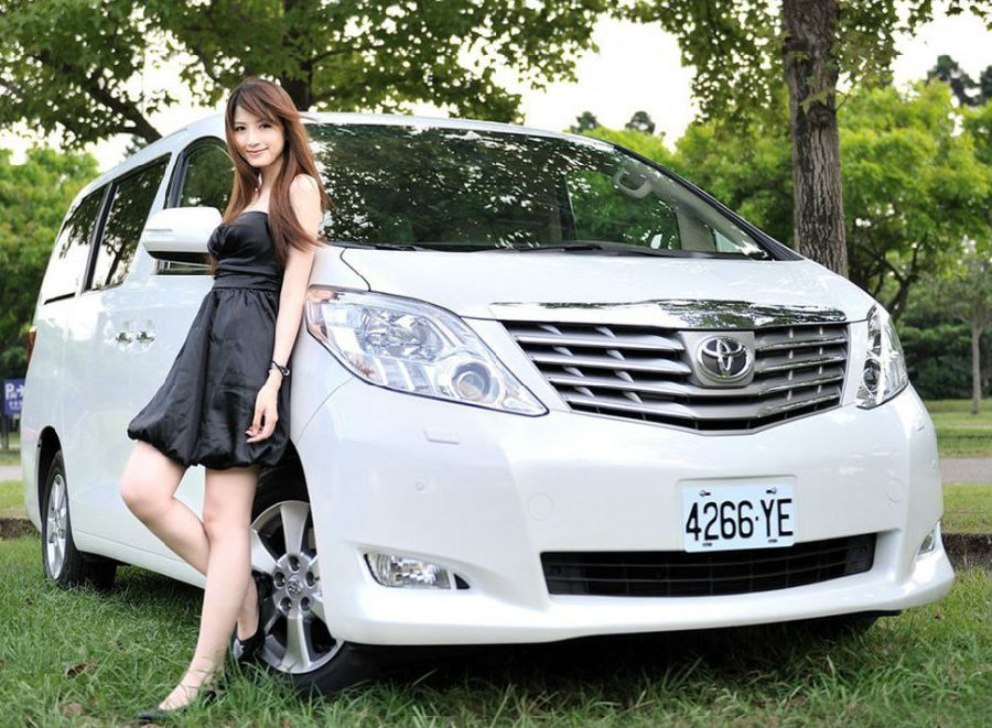 丰田研制出只烧空气排水的环保汽车Miral