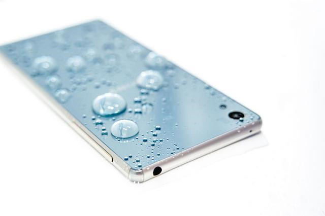 索尼新机XperiaZ5发布 外观性能迈上新台阶(图2) 23