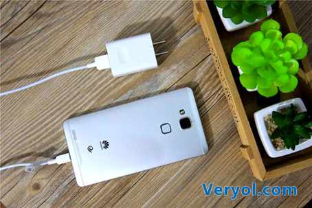 高效安全 华为快充的两大杀手锏