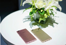 OPPO R7s品鉴会举行 最低售价2599元线下销售已开启