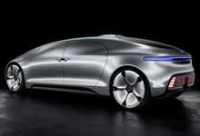 无人驾驶路漫漫！超7成受访者希望保留人类驾驶选择权