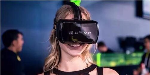 VR游戏体验加持！能带来真实触感的Teslasuit VR智