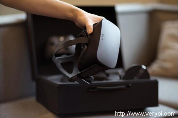 后来者居上!索尼PS VR销量预期达74.5万台(图1) 2