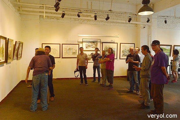 _DSC7320.jpg “与君微醺”川黔画家茅台写生展开幕(图20)
