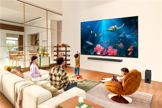 LG在CES2024推出新款OLED、QNED及透明电视，引领创新，走在前沿(图7)