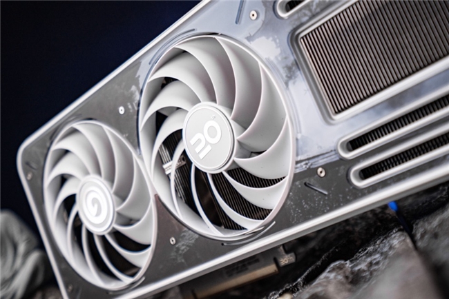 《黑神话：悟空》不欺天命！影驰 GeForce RTX 4070 Ti SUPER 特别纪念版登场！(图12)