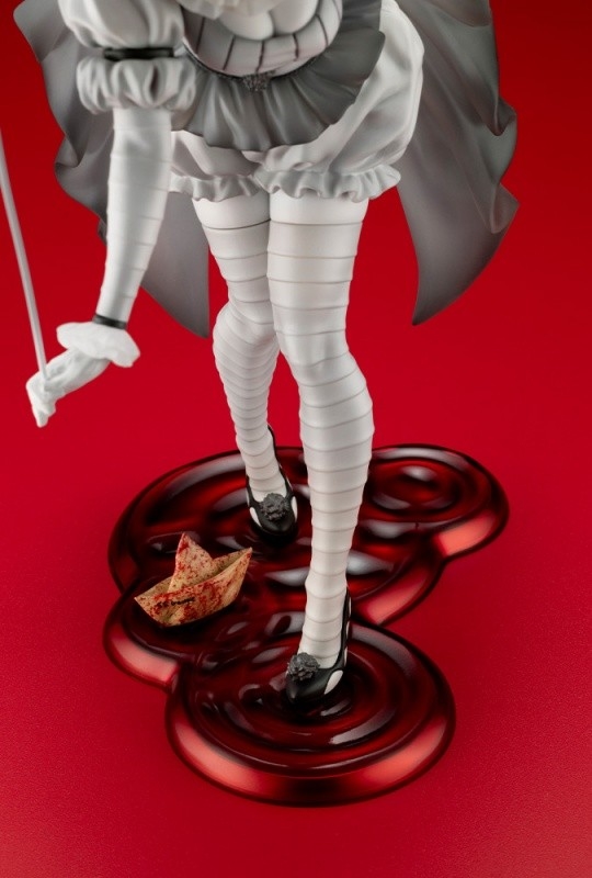 经典恐怖电影《小丑回魂》女版小丑手办公开：美艳诡异 超逼真