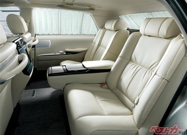 日本皇室座驾 顶级名车丰田世纪变身SUV：或年中上市、有纯电