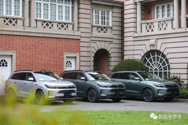 余承东诚不欺我！华为发布25万级大5座SUV：一手试驾实测在此