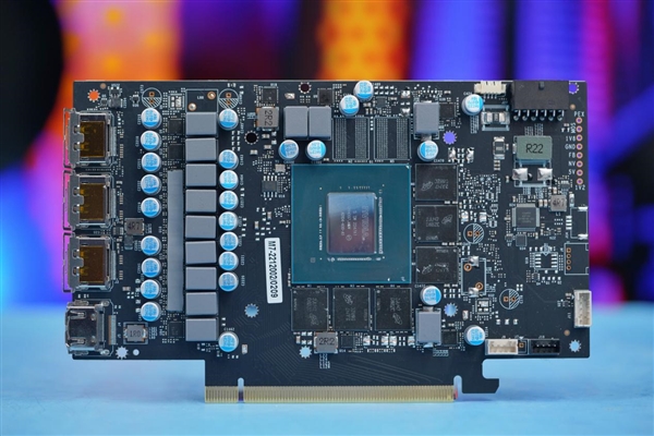 纯白高颜值！耕升RTX 4070 Ti星极皓月OC图赏