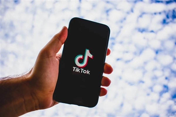 TikTok 凭什么敢对1.7亿美国用户弹窗