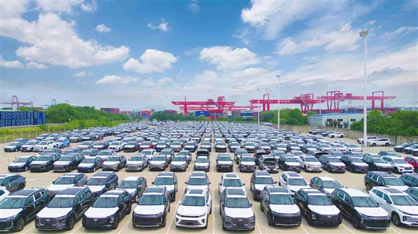 2022年中国汽车出口破300万辆 超越德国成全球第二大出口国