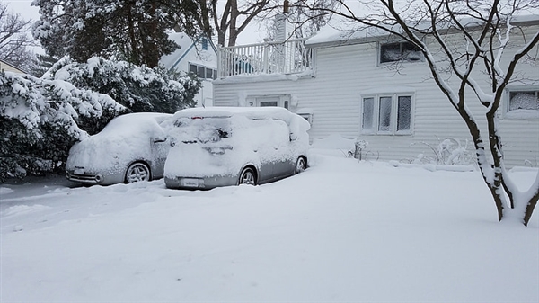 全国多地普降大雪！雪天开车“防滑八条”送给开车的你