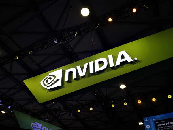 打压华为！NVIDIA官方：中国特供H20计算卡没砍单 卖的好着呢