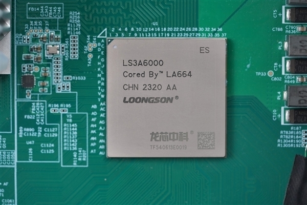 发布自研国产CPU龙芯3A6000：龙芯中科入选年度世界芯片