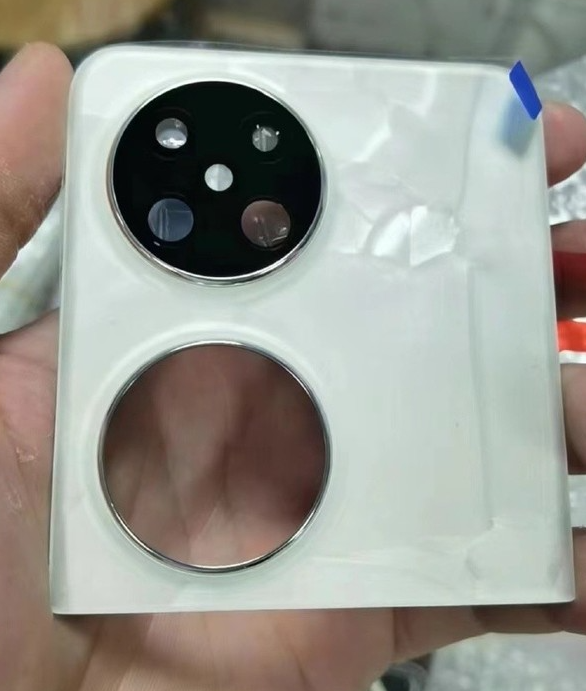 华为Pocket 2小折叠后盖首曝：裸眼悬浮3D工艺 颜值一绝