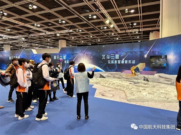 长征九号重型火箭公开展示！可一次发射整个空间站