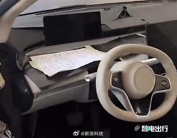 华为智界S9无伪装谍照曝光：溜背车身 中型轿跑SUV