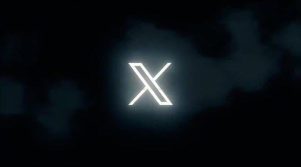 推特“小蓝鸟”彻底没了！网页端Logo已变成“X”