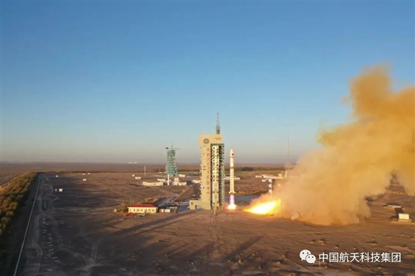 中国卫星拍的第一批太阳照片公布！你看懂了吗？