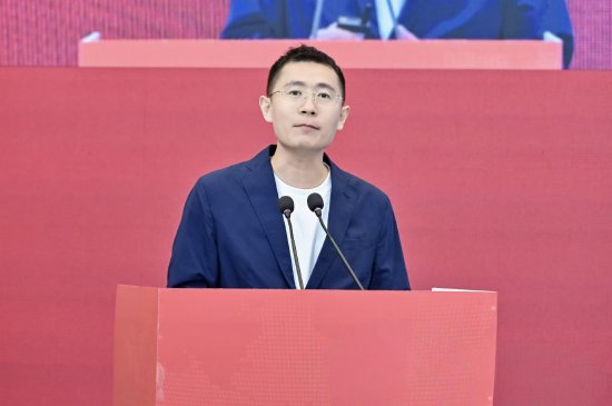 摩托车导航成智能标配？百度地图推智能体，买车该不该看它