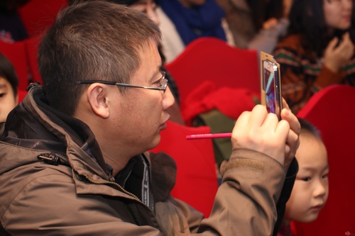 美女型男现场互动 飞科我型我show体验会(图16) 美女型男现场互动 飞科我型我show体验会