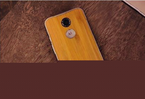 摩托罗拉正式推出新品手机Moto X 32GB版售价或为3999元