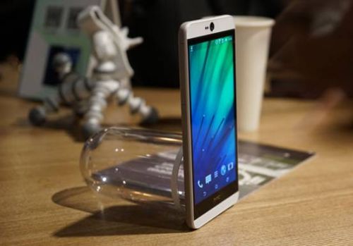 HTC Desire 826售价2299元 1月29日开始预约(图1)
