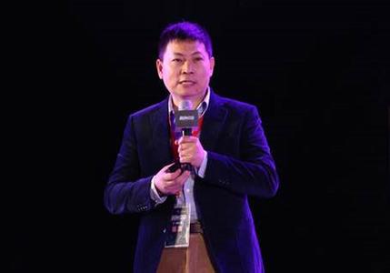 一场由显示屏引发的口水大战，仅仅是这样吗？  