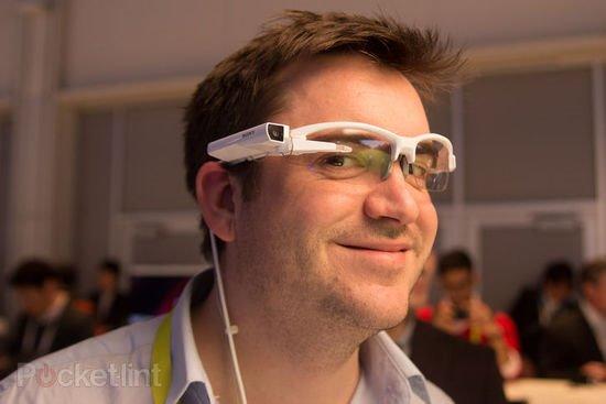 CES2015:谷歌眼镜最强对手现身 来自索尼(图1) CES2015:谷歌眼镜最强对手现身 来自索尼(图1)