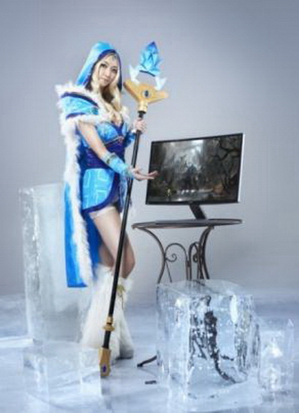 依托新媒体 三星曲面显示器“先手”助阵DOTA2亚洲邀请赛(图18) 依托新媒体 三星曲面显示器“先手”助阵DOTA2亚洲邀请赛(图18)