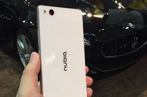 只为盛开 nubia神秘新机Z9 Max亮相MWC2015(图2) 2