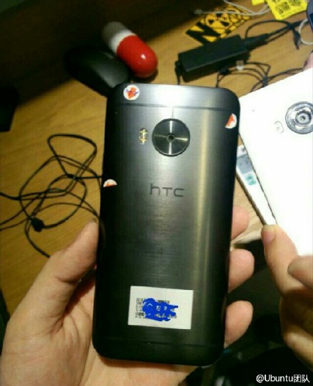 HTC M9 plus最新谍照曝光 金属机身单镜头设计(图2) 7