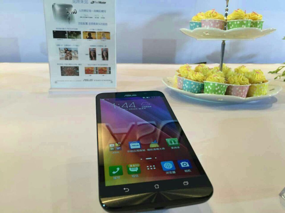 新一代机皇诞生 4G运存华硕ZenFone2怪兽来袭(图1) 20