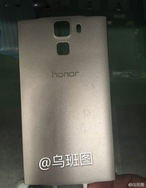 荣耀7真机和后盖谍照曝光 金属机身+指纹识别(图3) 03