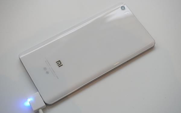 一大批米粉哭晕:64GB小米Note直降300元现货购买(图2) 444