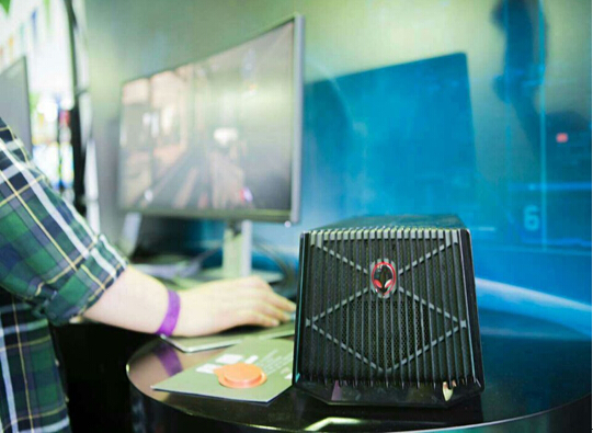 ALIENWARE嗨翻2015草莓音乐节!(图3) 3.jpg