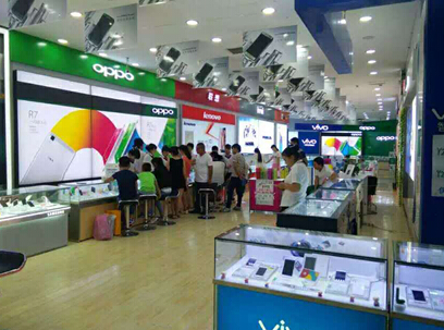 友商门庭好寂寞 OPPO R7单店爆表销量被曝光(图2) 友商门庭好寂寞 OPPO R7单店爆表销量被曝光(图2)