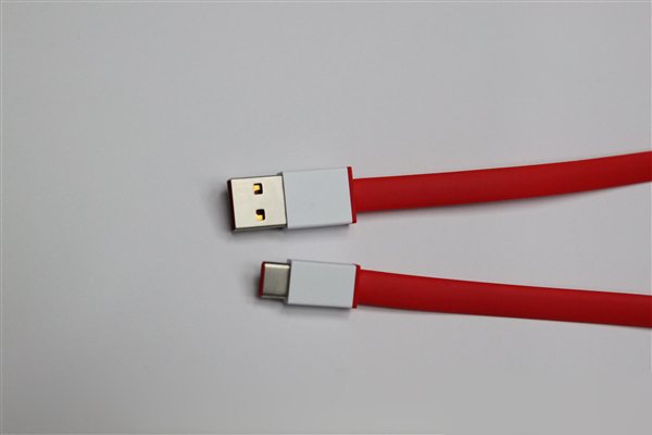一加手机2放大招 打造最美数据线USB Type-C (图1) 2