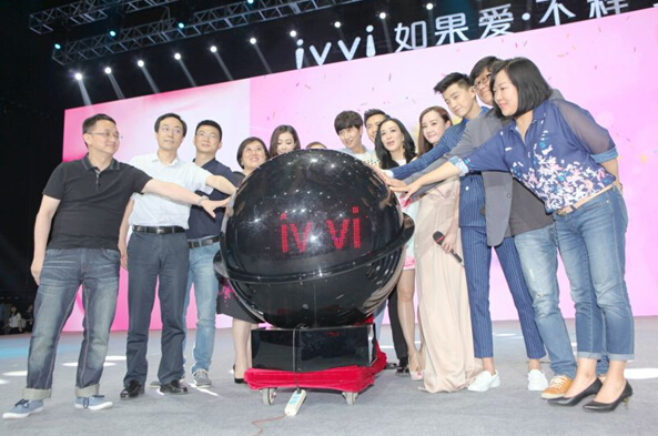 内外兼修 4.9mm致薄手机ivvi 小i美艳登场(图1) 31