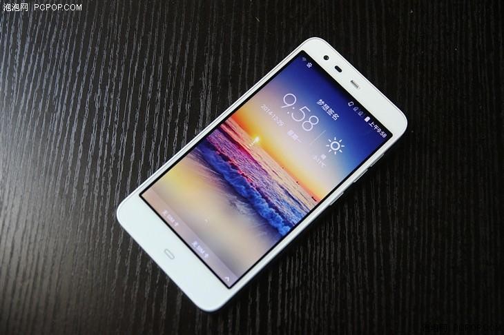 中国移动A1更亮眼 699元三款手机对比(图19) 中国移动A1更亮眼 699元三款手机对比
