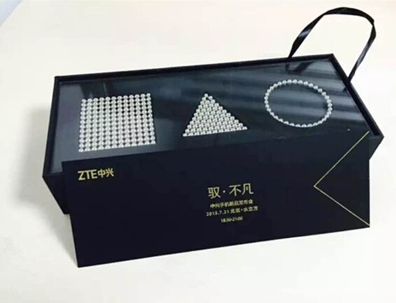 号外!中兴AXON机皇强势回归(图1) 111