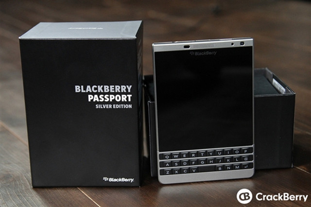 身不残志够坚!黑莓再发新机Passport Silver Edition(图1) 1