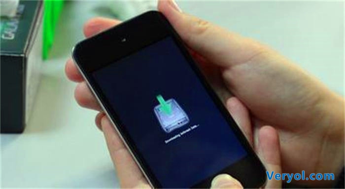 iphone越狱有风险!国内22万用户账号被盗(图2) yueyu.5