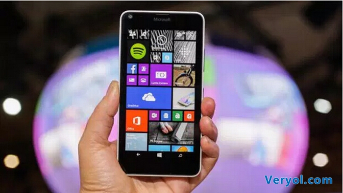 Lumia 950渲染图再次曝光 2000万主摄像头比较出色(图1) 01