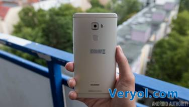 美媒Android Authority:上手亲测配备Force Touch的华为Mate S(图6) 说明: /uploads/allimg/2015/09/Huawie-Mate-S-hands-on-AA-2-of-16-792x446.jpg