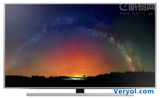 首先是一台电视：三星SUHD TV JS7200(图1)