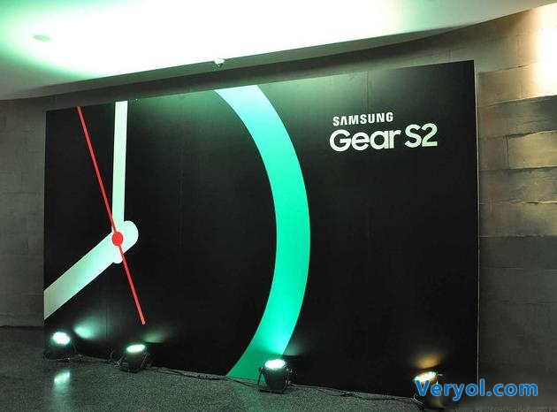 三星Gear S2集科技与潮流于一身!售价2198元/2398元(图1) 25