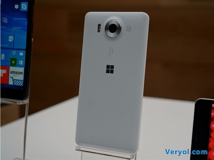 震惊!微软Lumia 950售价超五千竟遭加拿大放弃(图2) l.3